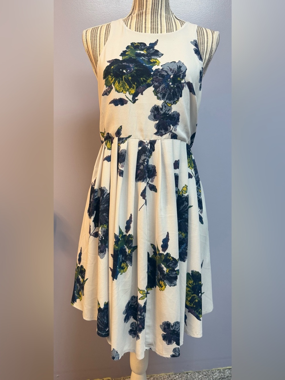Free People Cloud Combo White Floral Casual Sleeveless Pleated Mini Dress M/L - Picture 3 of 15